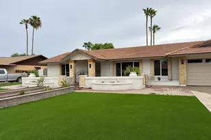 417 E Marconi Ave, Phoenix, AZ 85022 - Photo 1