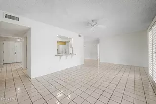 2801 E North Ln, Phoenix, AZ 85028 - Photo 13