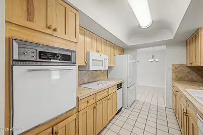 2801 E North Lane, Phoenix, AZ 85028 - Photo 15