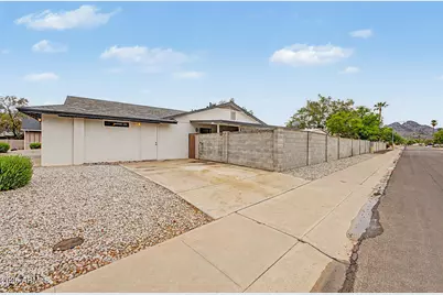 2801 E North Lane, Phoenix, AZ 85028 - Photo 5