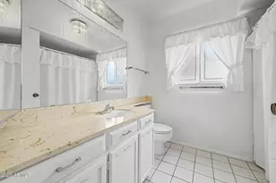 2801 E North Ln, Phoenix, AZ 85028 - Photo 25