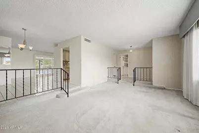 2801 E North Lane, Phoenix, AZ 85028 - Photo 9