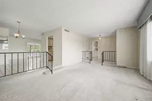 2801 E North Ln, Phoenix, AZ 85028 - Photo 9