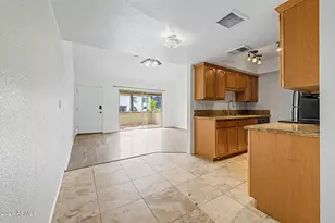 3807 N 30th St, Phoenix, AZ 85016 - Photo 13