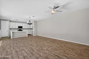 2498 S Betty St, Gilbert, AZ 85295 - Photo 9