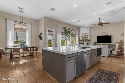 10028 S 27th Avenue, Laveen, AZ 85339 - Photo 5