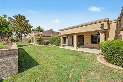 19606 N 97th Lane, Peoria, AZ 85382 - Photo 7