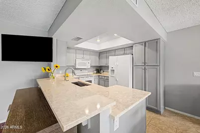 19606 N 97th Lane, Peoria, AZ 85382 - Photo 15