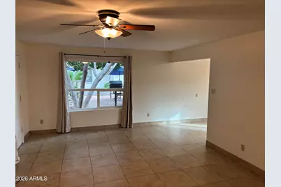 4111 E Camelback Road #17, Phoenix, AZ 85018 - Photo 3
