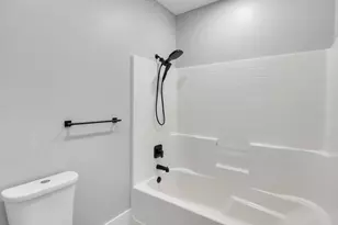 6019 W Greenbriar Dr, Glendale, AZ 85308 - Photo 33