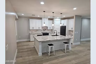 6019 W Greenbriar Drive, Glendale, AZ 85308 - Photo 9
