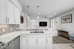 17850 N 68th St, Phoenix, AZ 85054 - Photo 15