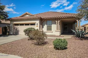 3060 E Ravenswood Dr, Gilbert, AZ 85298 - Photo 1
