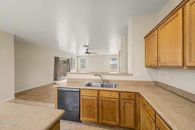 3060 E Ravenswood Drive, Gilbert, AZ 85298 - Photo 9