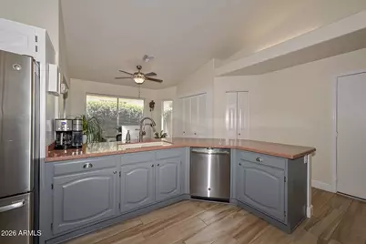 18615 N 43rd Street, Phoenix, AZ 85050 - Photo 13