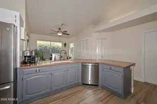 18615 N 43rd St, Phoenix, AZ 85050 - Photo 13