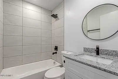 3153 W Sweetwater Avenue #2, Phoenix, AZ 85029 - Photo 7