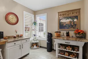 22921 W Lasso Ln, Buckeye, AZ 85326 - Photo 11