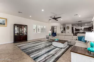 6233 S Rochester Dr, Gilbert, AZ 85298 - Photo 13