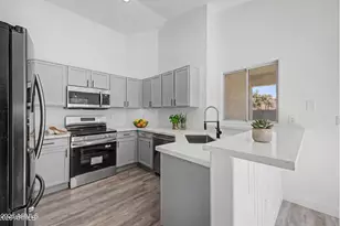 5823 E Hopi Cir, Mesa, AZ 85206 - Photo 15