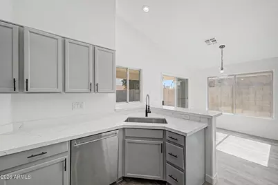 5823 E Hopi Circle, Mesa, AZ 85206 - Photo 19