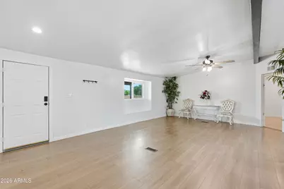 12721 W Greenway Road #11, El Mirage, AZ 85335 - Photo 11