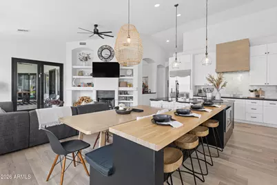 1465 W Island Circle, Chandler, AZ 85248 - Photo 3