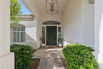 1465 W Island Circle, Chandler, AZ 85248 - Photo 9