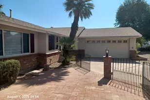 322 E Claremont St, Phoenix, AZ 85012 - Photo 1