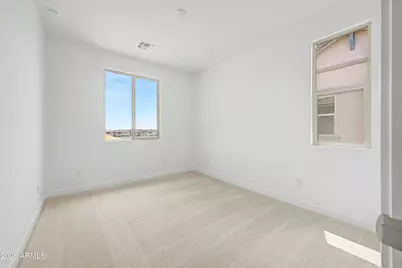 18213 W Pioneer Street, Goodyear, AZ 85338 - Photo 25