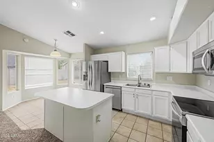 7845 W Beryl Ave, Peoria, AZ 85345 - Photo 5