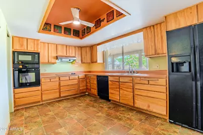 3408 W Purdue Avenue, Phoenix, AZ 85051 - Photo 11