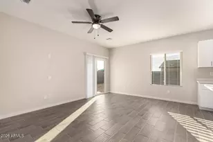 10366 W Bradshaw Dr, Arizona City, AZ 85123 - Photo 7