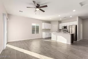 10366 W Bradshaw Dr, Arizona City, AZ 85123 - Photo 5