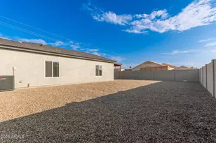 10366 W Bradshaw Dr, Arizona City, AZ 85123 - Photo 31