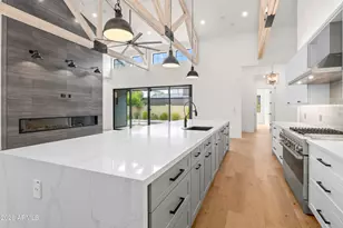 915 W Ardmore Rd, Phoenix, AZ 85041 - Photo 19