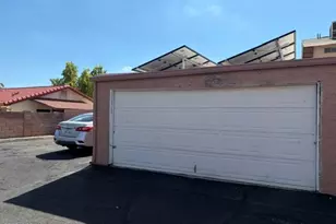 2829 E Tracy Ln, Phoenix, AZ 85032 - Photo 21