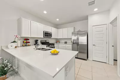 17310 W Smoketree Drive, Surprise, AZ 85387 - Photo 7
