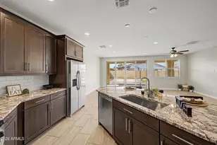 2250 E Citadel Dr, Gilbert, AZ 85298 - Photo 17