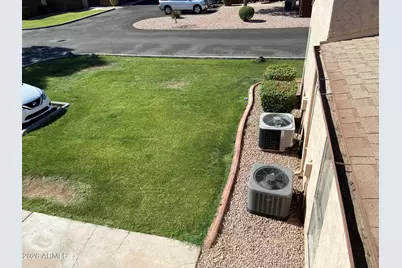 2693 E Oakleaf Drive, Tempe, AZ 85288 - Photo 9