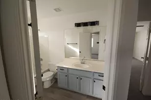 8002 W Stella Ave, Glendale, AZ 85303 - Photo 21
