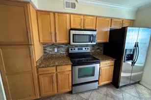 2025 E Campbell Ave, Phoenix, AZ 85016 - Photo 3