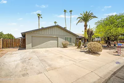 2642 W Juanita Circle, Mesa, AZ 85202 - Photo 3