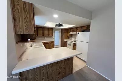 925 E Lodge Drive, Tempe, AZ 85283 - Photo 5