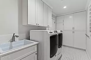 4231 E Weldon Ave, Phoenix, AZ 85018 - Photo 31