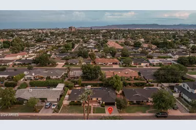 4231 E Weldon Avenue, Phoenix, AZ 85018 - Photo 43