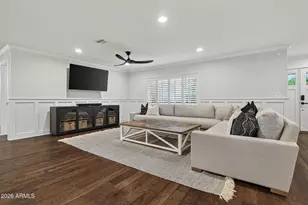 4231 E Weldon Ave, Phoenix, AZ 85018 - Photo 9