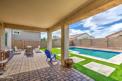 19040 W Becker Lane, Surprise, AZ 85388 - Photo 31