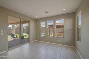 19040 W Becker Ln, Surprise, AZ 85388 - Photo 5