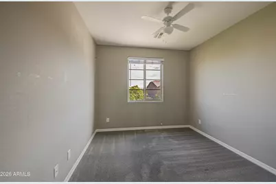 19040 W Becker Lane, Surprise, AZ 85388 - Photo 25